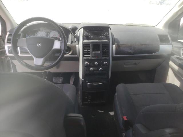 Photo 8 from auction – 2010 DODGE GRAND CARA with VIN 2D4RN5D19AR314247