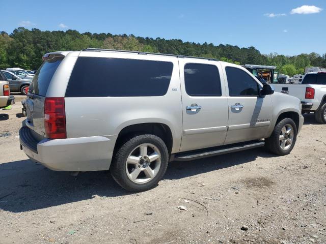 Photo 3 from auction – 2008 CHEVROLET SUBURBAN K with VIN 3GNFK16308G189128