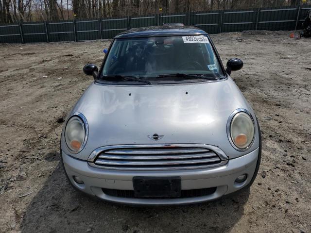 Photo 5 from auction – 2008 MINI COOPER with VIN WMWMF33548TT65555