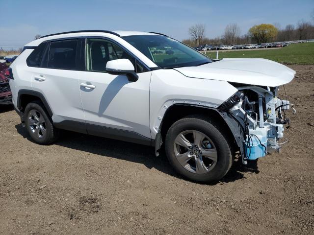 Zdjęcie 4 z aukcji – 2023 TOYOTA RAV4 XLE z VIN JTMP1RFV8PD093825
