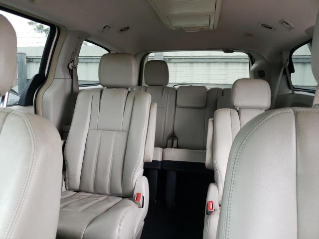 Photo 10 from auction – 2012 CHRYSLER TOWN & COU with VIN 2C4RC1BG8CR237800