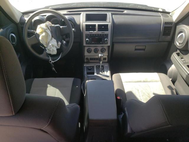 Photo 8 from auction – 2008 DODGE NITRO SXT with VIN 1D8GU28K98W105070