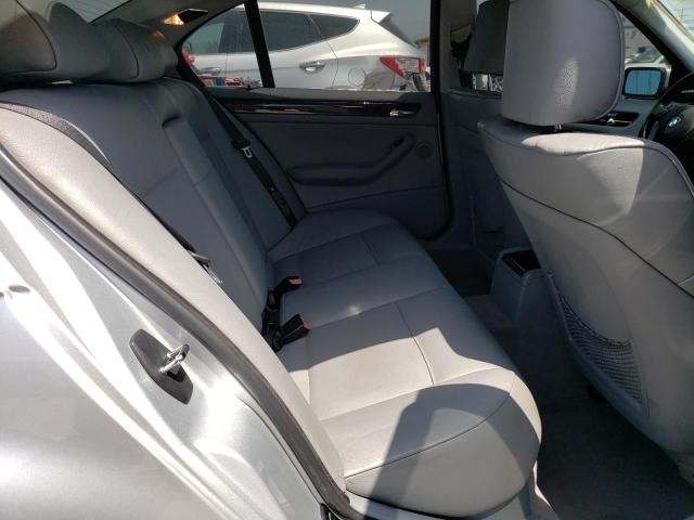 Photo 10 from auction – 2004 BMW 330 I with VIN WBAEV534X4KM33805