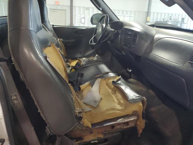Photo 10 from auction – 2003 FORD F150 with VIN 1FTRF17W83NA49928