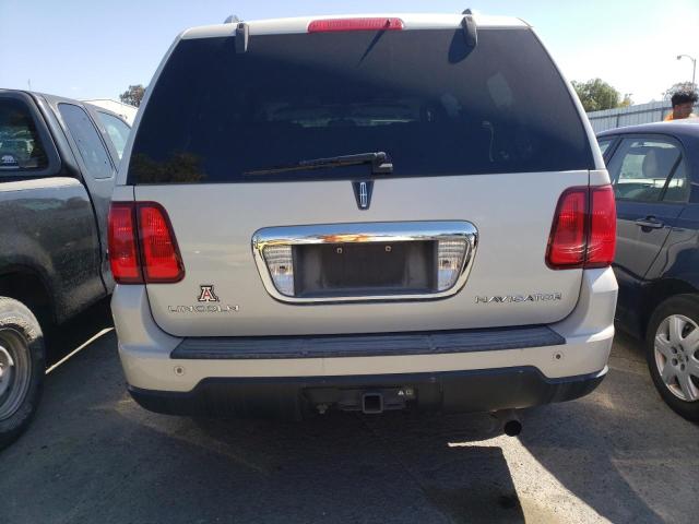 Photo 6 from auction – 2005 LINCOLN NAVIGATOR with VIN 5LMFU28505LJ07526