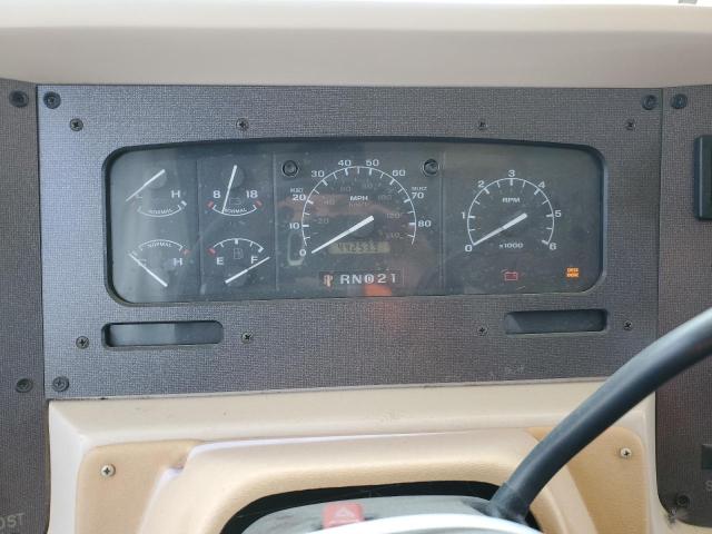 Photo 8 from auction – 1997 SEAB MOTORHOME with VIN 3FCMF53G7VJA02145