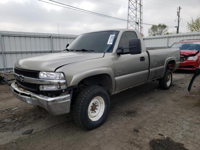 CHEVROLET SILVERADO 2002 with VIN 1GCHK241X2E228993 - Photo from auction