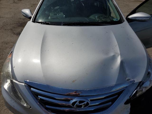 Photo 11 from auction – 2014 HYUNDAI SONATA SE with VIN 5NPEC4ACXEH877991
