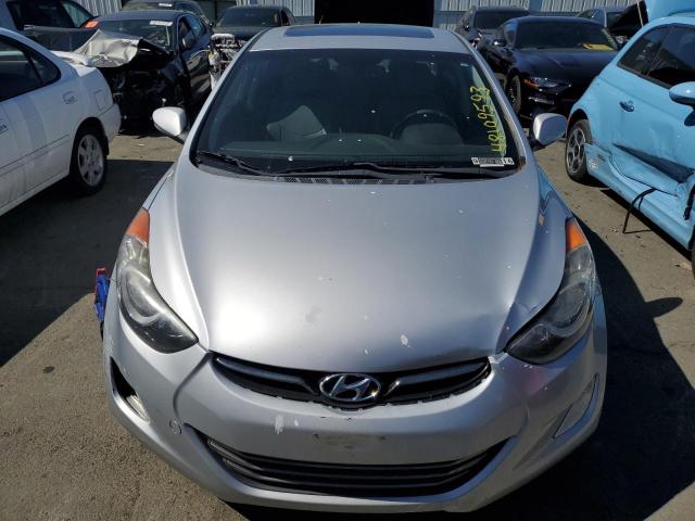 Photo 5 from auction – 2012 HYUNDAI ELANTRA GL with VIN 5NPDH4AE9CH108300
