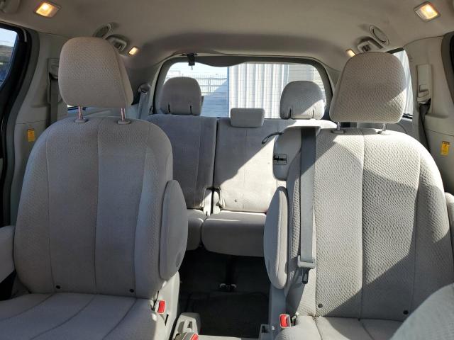 Photo 10 from auction – 2012 TOYOTA SIENNA LE with VIN 5TDKK3DC4CS260086