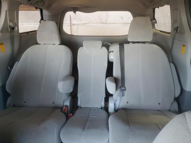 Photo 10 from auction – 2014 TOYOTA SIENNA LE with VIN 5TDKK3DC0ES430933