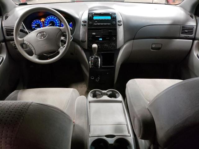 Photo 8 from auction – 2010 TOYOTA SIENNA with VIN 5TDKK4CC1AS343351