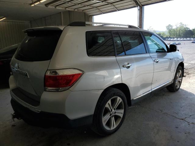 Photo 3 from auction – 2011 TOYOTA HIGHLANDER with VIN 5TDDK3EHXBS091158