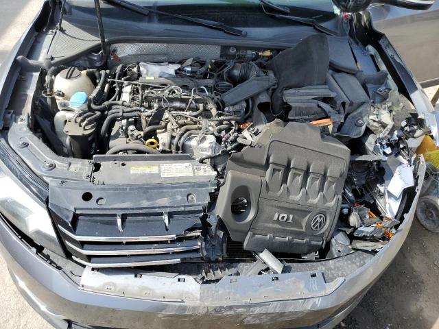 Photo 11 from auction – 2015 VOLKSWAGEN PASSAT with VIN 1VWCV7A33FC013491
