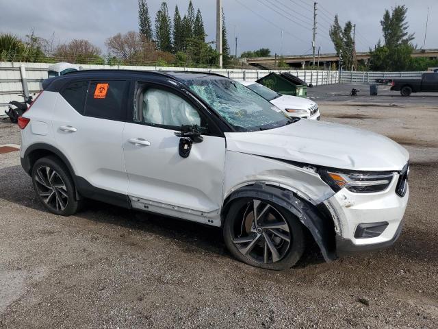 Photo 4 from auction – 2020 VOLVO XC40 CORE with VIN YV4AC2HM3L2171751