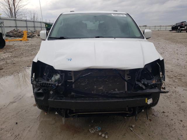 Photo 5 from auction – 2016 CHRYSLER TOWN & COU with VIN 2C4RC1BG1GR185612