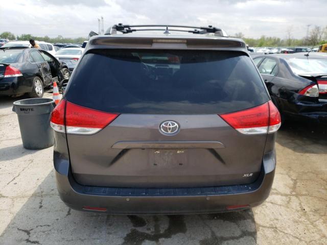 Photo 6 from auction – 2013 TOYOTA SIENNA XLE with VIN 5TDYK3DC7DS328554