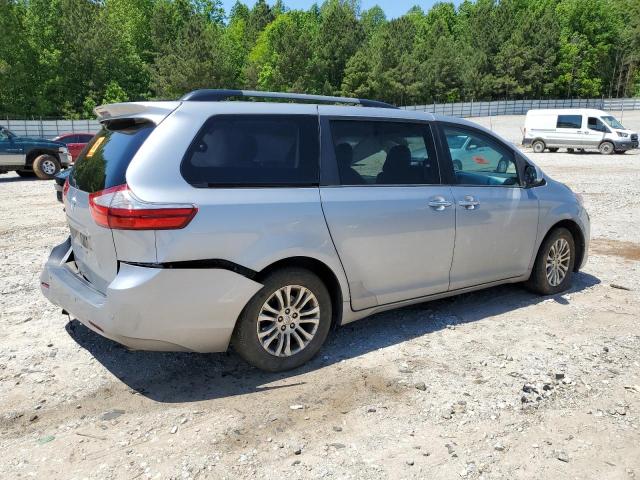 Photo 3 from auction – 2016 TOYOTA SIENNA XLE with VIN 5TDYK3DC2GS741907