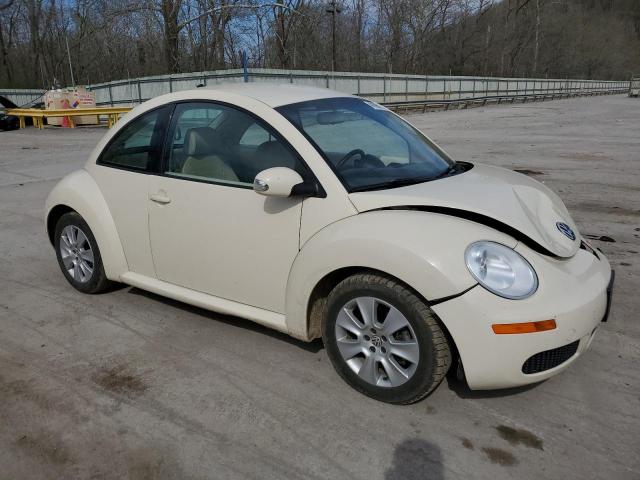 Photo 4 from auction – 2010 VOLKSWAGEN NEW BEETLE with VIN 3VWPG3AG6AM024614