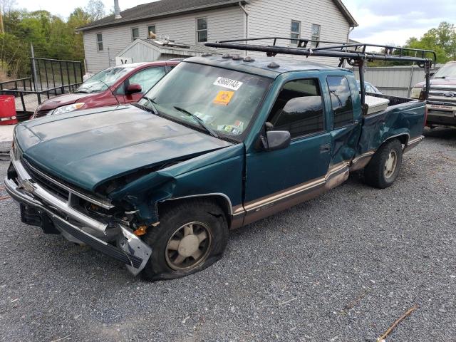 CHEVROLET GMT-400 C1 1996 with VIN 1GCEC19R1TE258488 - Photo from auction