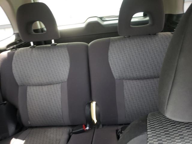 Photo 10 from auction – 2005 TOYOTA RAV4 with VIN JTEHD20V856044682