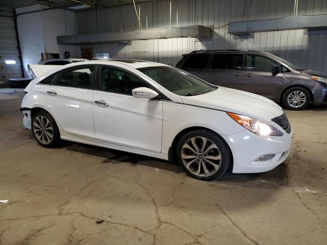 Photo 4 from auction – 2013 HYUNDAI SONATA SE with VIN 5NPEC4AB9DH602411