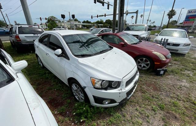 CHEVROLET SONIC LT 2015 with VIN 1G1JC5SHXF4127652 - Photo from auction