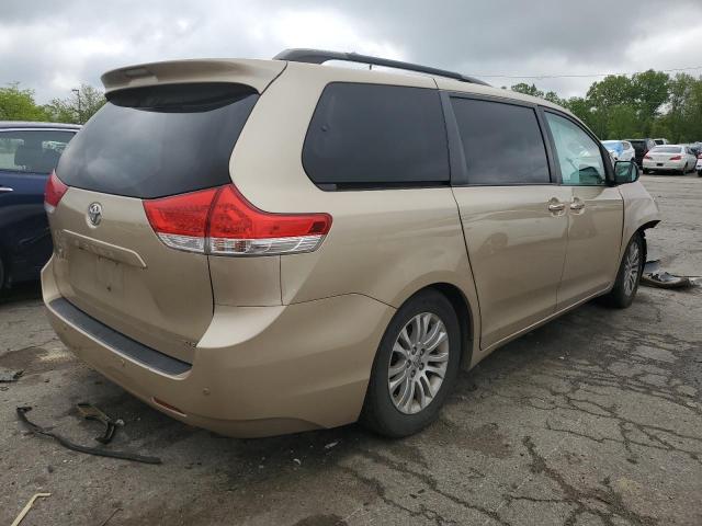 Photo 3 from auction – 2011 TOYOTA SIENNA XLE with VIN 5TDYK3DC5BS018223