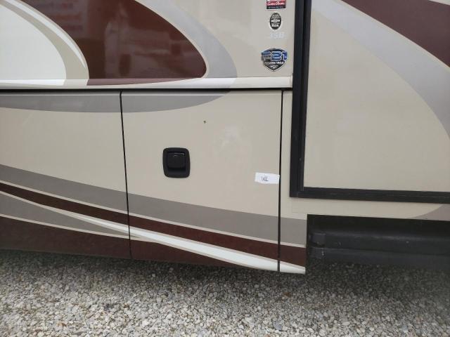 Photo 9 from auction – 2016 FREIGHTLINER CHASSIS XC with VIN 4UZACJDT1GCHH0569