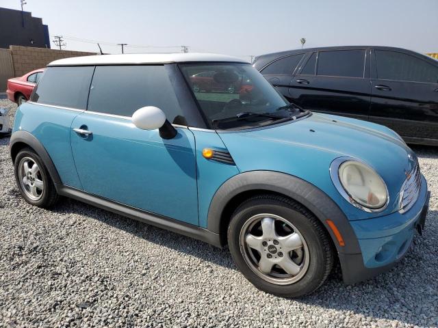 Photo 4 from auction – 2009 MINI COOPER with VIN WMWMF33559TW75845