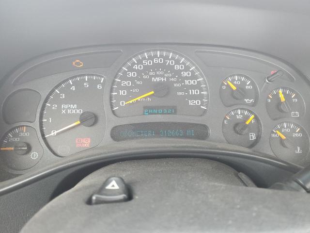 Photo 9 from auction – 2003 CHEVROLET SILVERADO with VIN 1GBJC34U63E287026