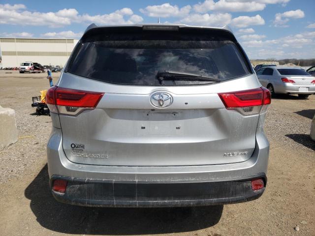 Photo 6 from auction – 2019 TOYOTA HIGHLANDER with VIN 5TDJZRFH4KS598346