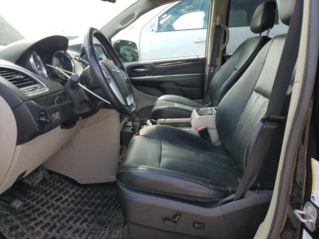 Photo 7 from auction – 2014 CHRYSLER TOWN & COU with VIN 2C4RC1BG3ER317394
