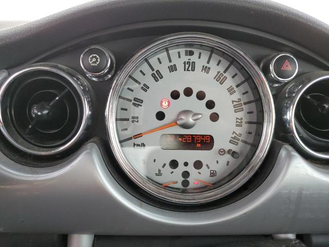 Photo 9 from auction – 2006 MINI COOPER with VIN WMWRC33586TK94016