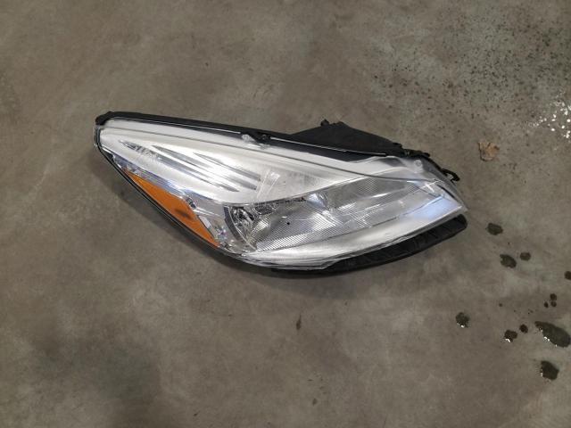 Photo 13 from auction – 2016 FORD ESCAPE SE with VIN 1FMCU0G7XGUA71726