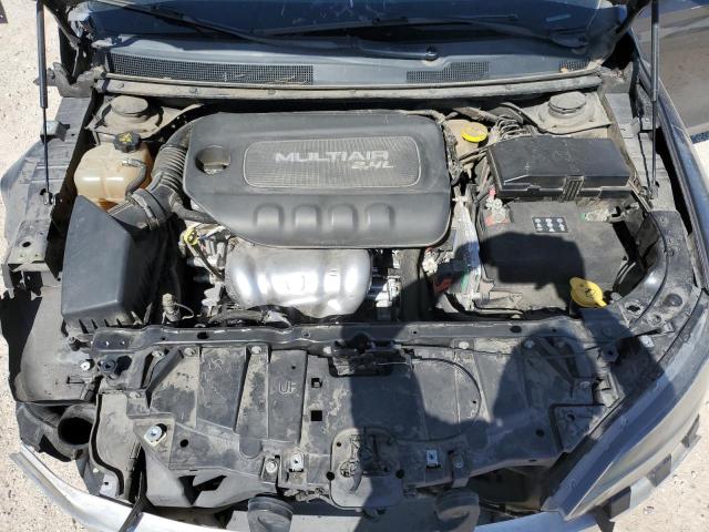 Photo 11 from auction – 2015 CHRYSLER 200 LIMITE with VIN 1C3CCCAB7FN746368