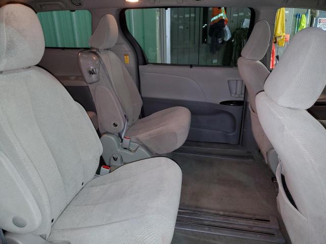 Photo 11 from auction – 2014 TOYOTA SIENNA LE with VIN 5TDKK3DC0ES413274