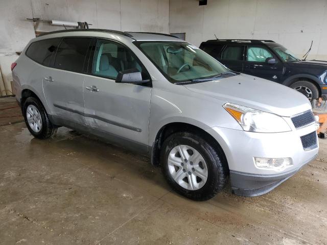 Photo 4 from auction – 2010 CHEVROLET TRAVERSE L with VIN 1GNLVEEDXAS106928