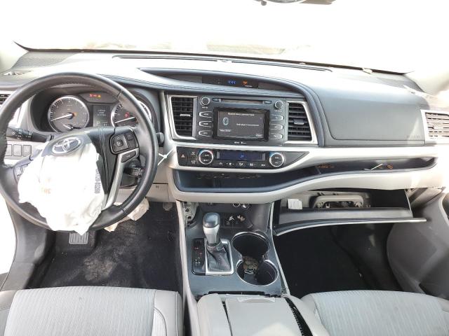 Photo 8 from auction – 2015 TOYOTA HIGHLANDER with VIN 5TDBKRFHXFS111813