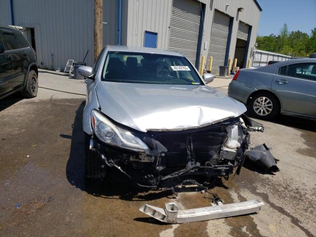 Photo 5 from auction – 2013 HYUNDAI GENESIS 3. with VIN KMHGC4DD4DU244366