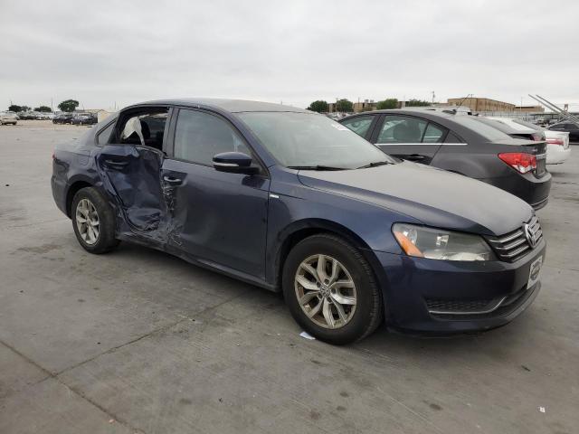 Photo 4 from auction – 2015 VOLKSWAGEN PASSAT S with VIN 1VWAT7A36FC014387