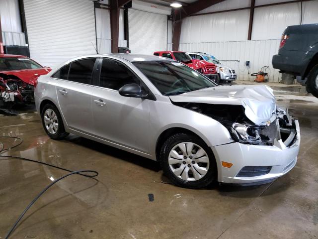 Photo 4 from auction – 2012 CHEVROLET CRUZE LS with VIN 1G1PC5SH5C7248335