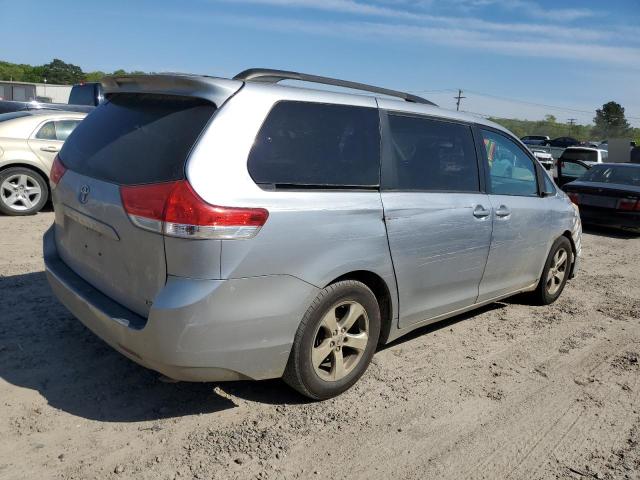 Photo 3 from auction – 2012 TOYOTA SIENNA LE with VIN 5TDKK3DC0CS213928
