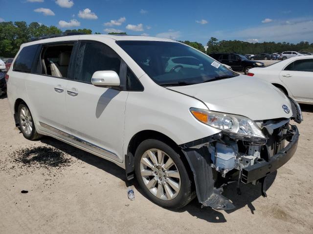 Photo 4 from auction – 2014 TOYOTA SIENNA XLE with VIN 5TDYK3DC0ES424852