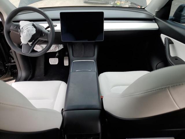 Photo 8 from auction – 2022 TESLA MODEL Y with VIN 7SAYGDEF6NF343037