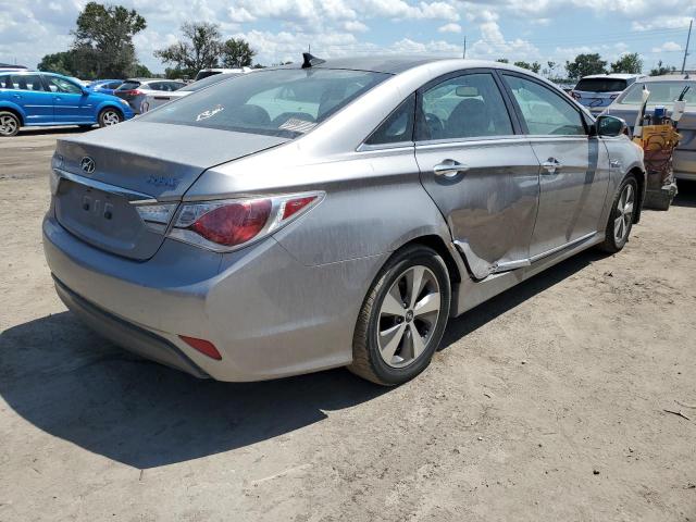Zdjęcie 3 z aukcji – 2011 HYUNDAI SONATA HYB z VIN KMHEC4A42BA007983
