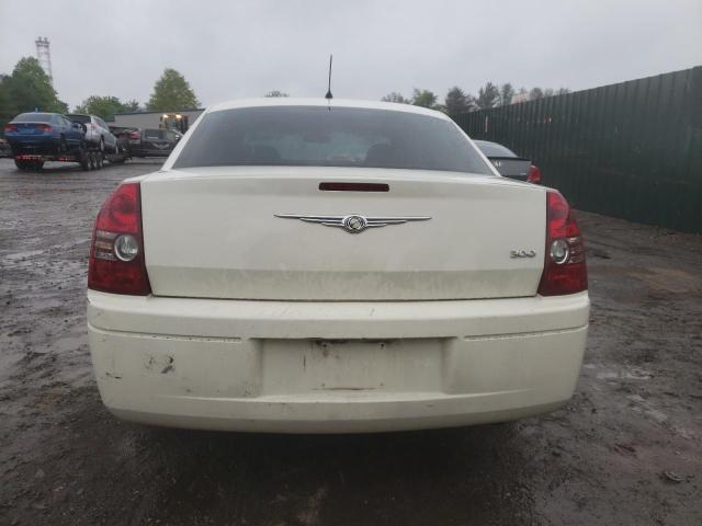 Photo 6 from auction – 2008 CHRYSLER 300 LX with VIN 2C3KA43RX8H155187