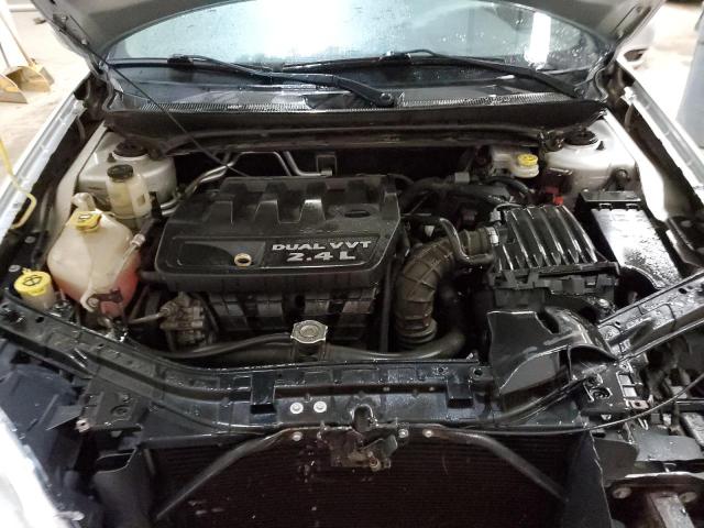 Photo 11 from auction – 2012 CHRYSLER 200 TOURIN with VIN 1C3CCBBB2CN176610