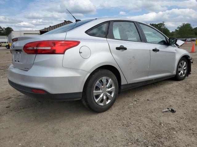 Photo 3 from auction – 2015 FORD FOCUS S with VIN 1FADP3E22FL313816