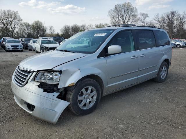 CHRYSLER TOWN & COU 2010 with VIN 2A4RR8DX9AR495979 - Photo from auction
